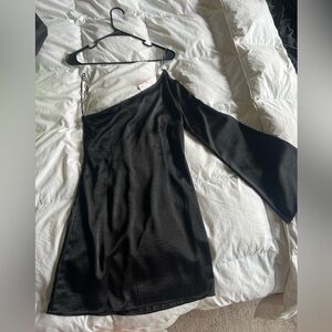 One sleeved Black Dress